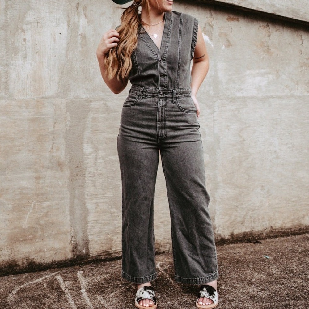 Ariat Wrenley Grey Denim Wide leg V-neck Jumpsuit